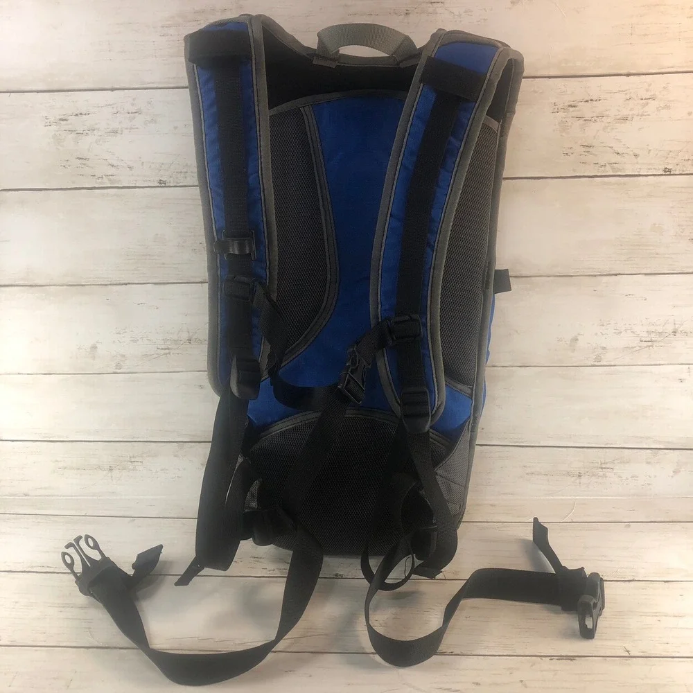 Columbia Sportswear Blue Grey Hydration Backpack Hiking Trail Daypack Adjustable